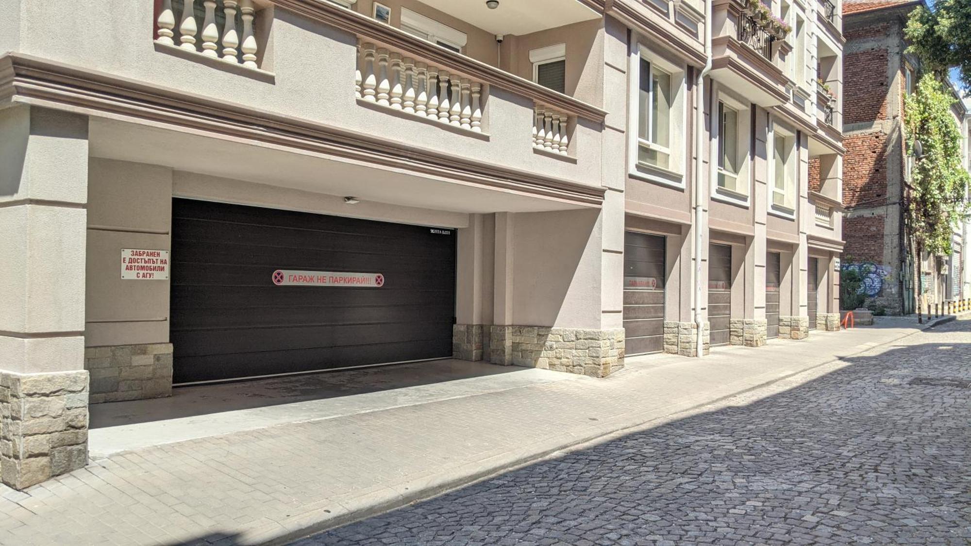 Lux 2 Central Apartment With Garage Plovdiv Exteriér fotografie